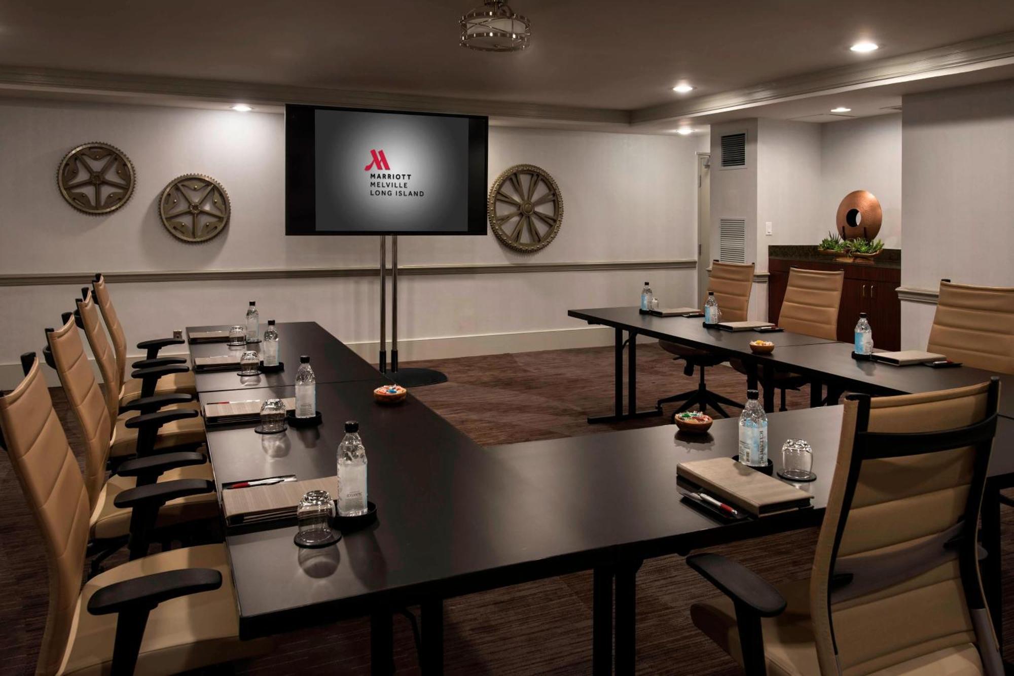 Marriott Melville Long Island Kültér fotó